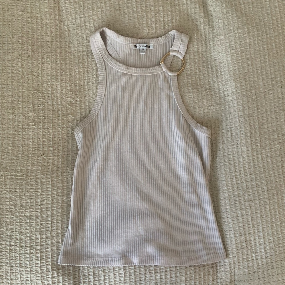 Reformation White Ribbed Racerback Tank Top Gold Ring Detail Shirt XS Basics